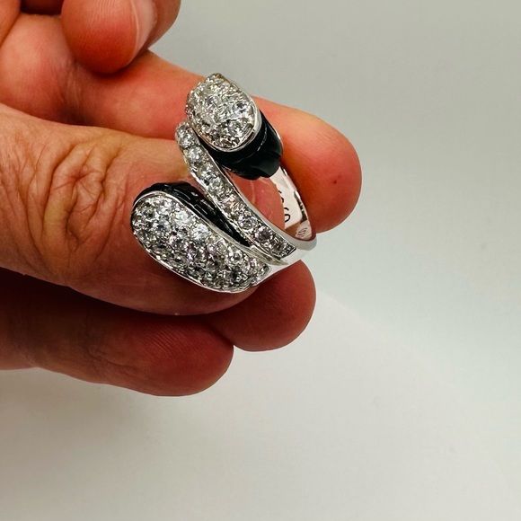 NWT Luxury Black Onyx Cubic Zirconia Bypass Ring - Picture 4 of 17